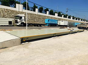 河南盛達專用車輛有限公司100噸地磅